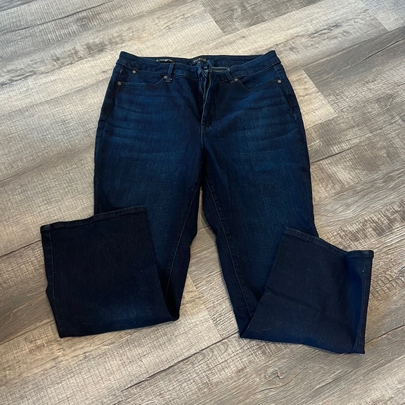 Talbots Denim - Talbots barely boot curvy, jeans size 14 petite